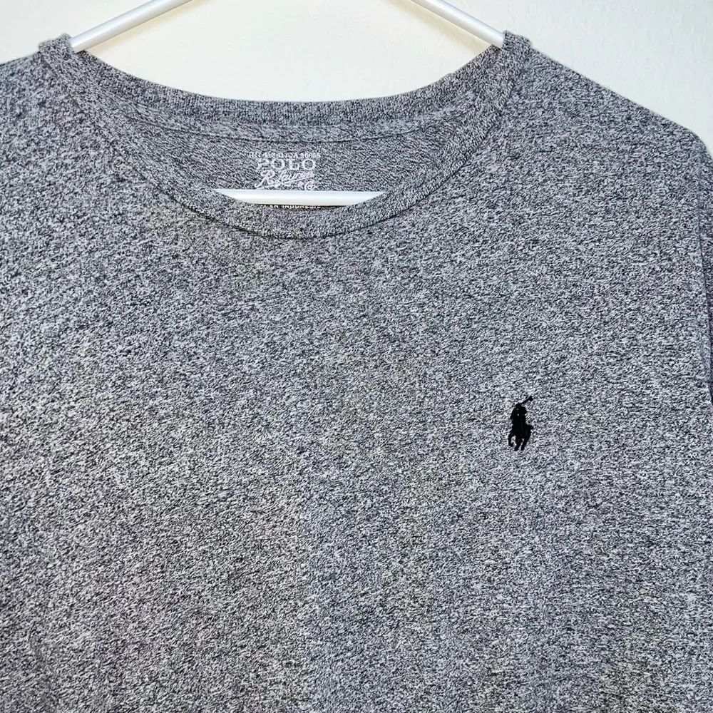 Like New POLO RALPH LAUREN MENS Gray Tee